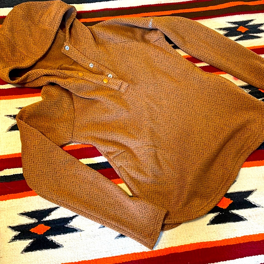Rust Columbia pullover
